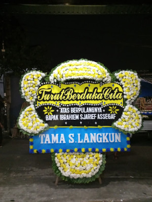 Papan Bunga Duka di Lolong Guba